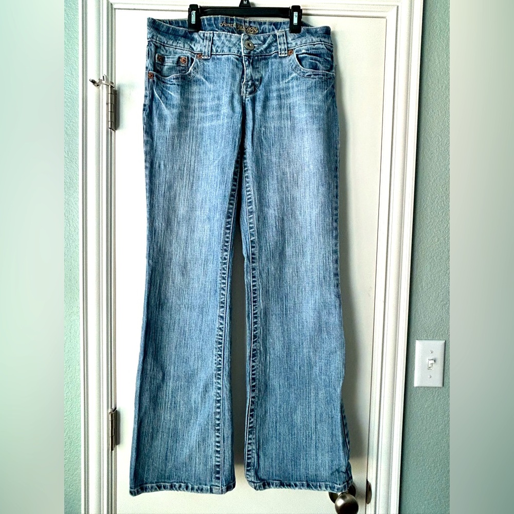 American Eagle jeans!